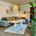 Mahar Apartment *
