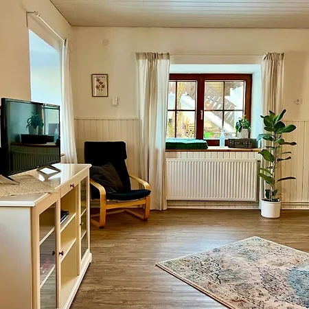 Apartment Mahar *